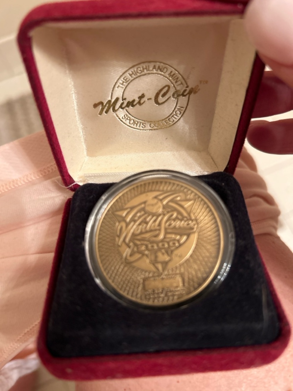 MLB Gold World Series 2000 Commemorative Coin
Yankees vs Mets